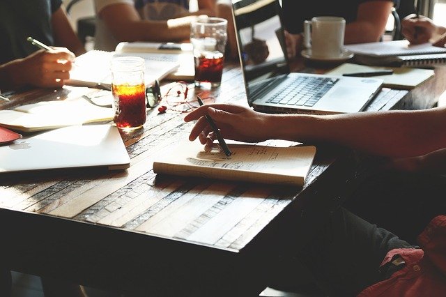 Großartige Geschäftsideen für die eigene Firma entwickeln | Entrepreneur-Guide